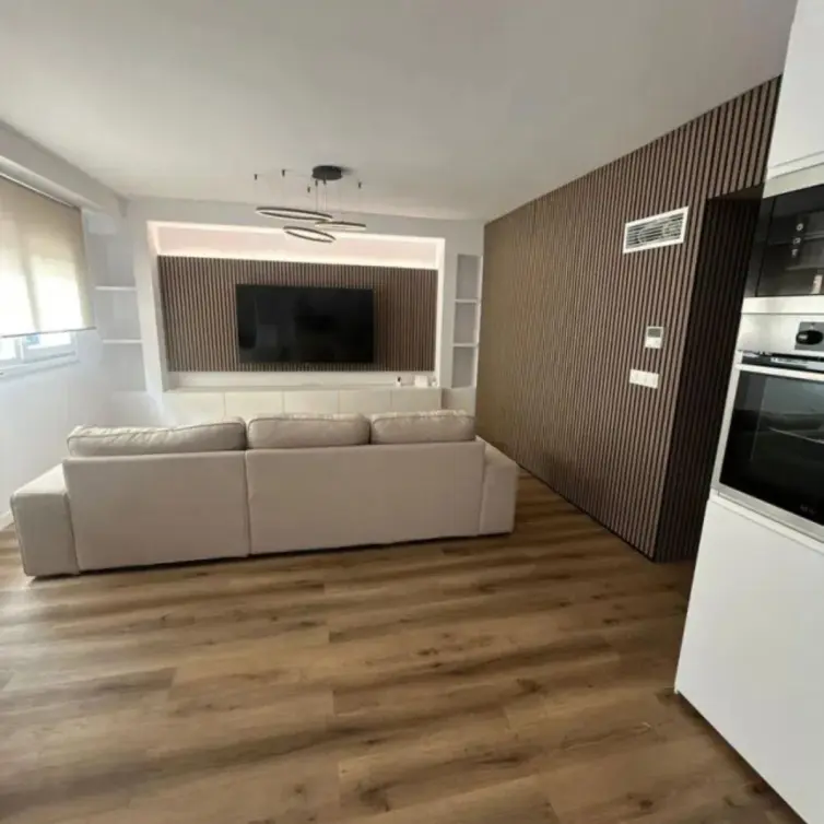 Продажа апартаментов на среднем этаже в Estepona