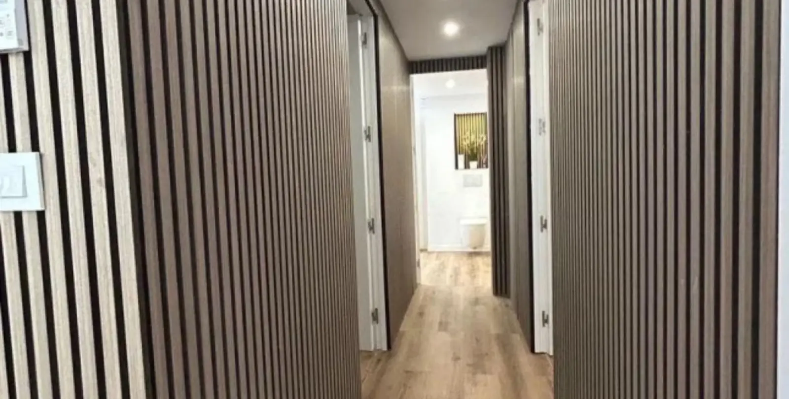 Sale of middle floor apartment in Estepona 4