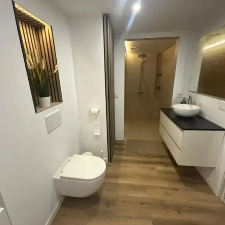 Продажа апартаментов на среднем этаже в Estepona