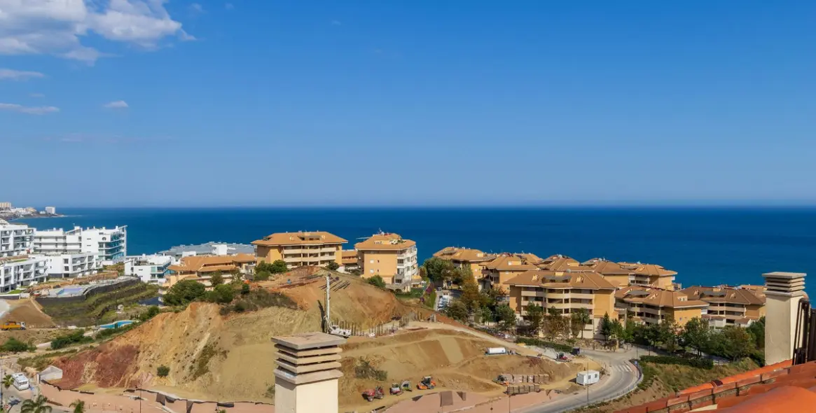 Venta de ático dúplex en Torreblanca 10