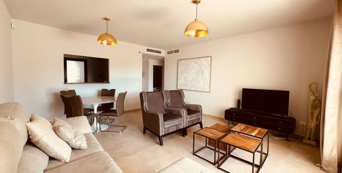 Sale of ground floor apartment in Altos de los Monteros 16