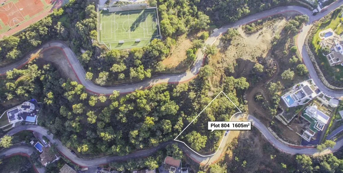 Продажа  жилого участка в La Mairena 1