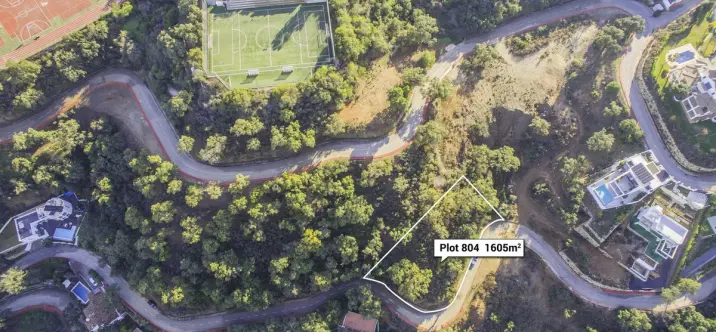 Продажа  жилого участка в La Mairena 0