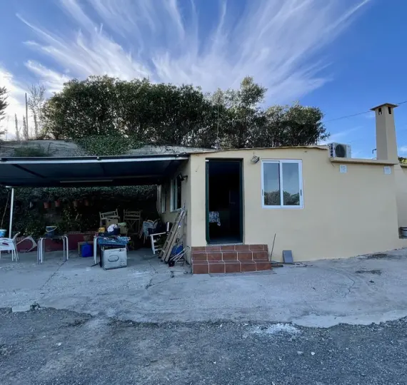 Venta de finca - cortijo en Estepona