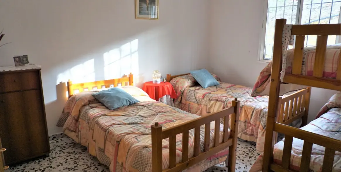 Sale of finca - cortijo in Alcaucín 28