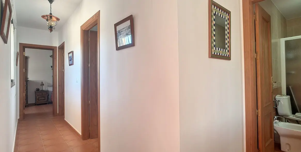 Sale of detached villa in Corumbela 9