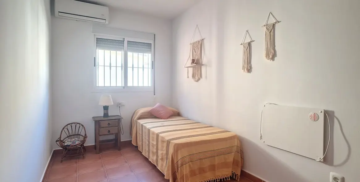 Sale of detached villa in Corumbela 12