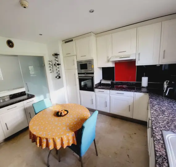 Sale of ground floor apartment in Riviera del Sol