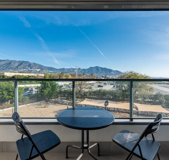 Продажа апартаментов на среднем этаже в Las Lagunas