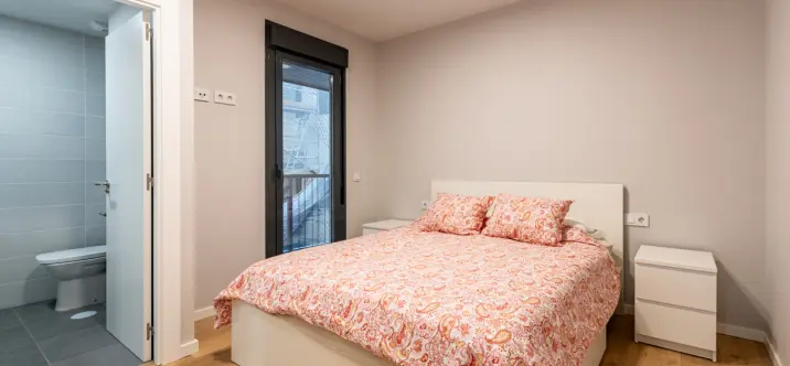 Продажа апартаментов на среднем этаже в Las Lagunas 3