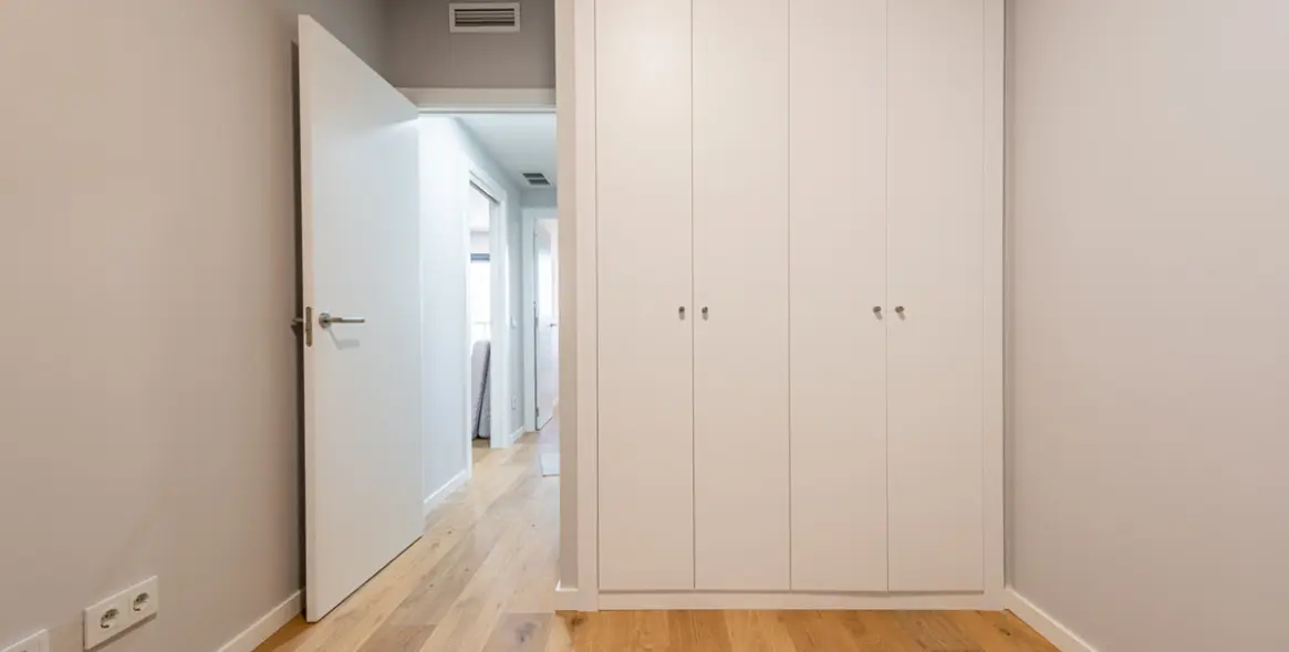 Продажа апартаментов на среднем этаже в Las Lagunas 17