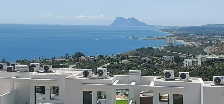 Sale of townhouse in Manilva 1