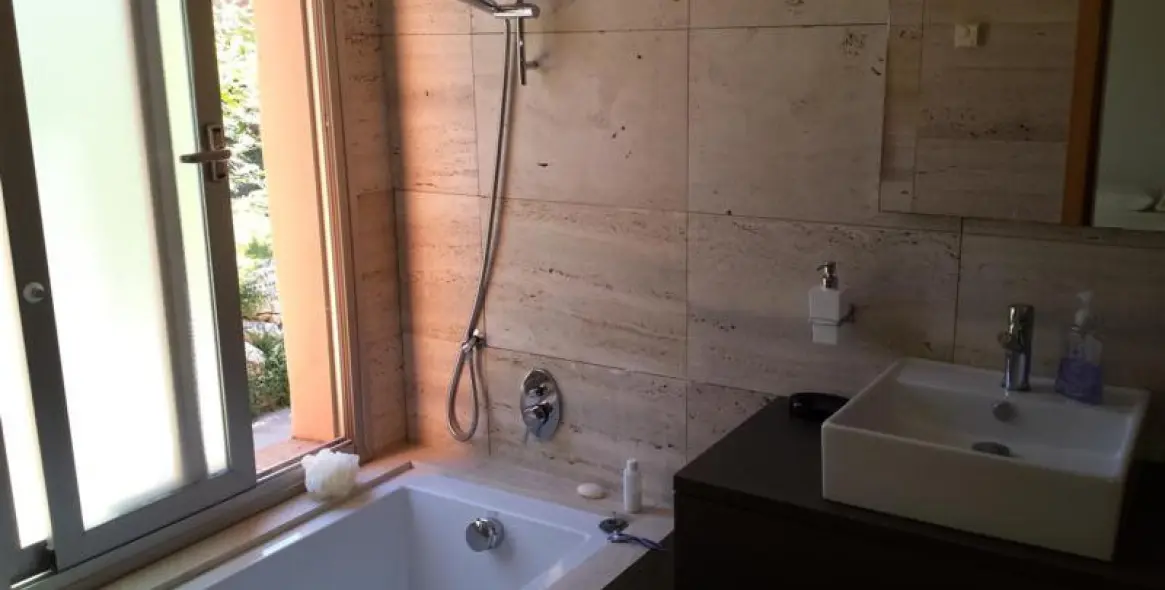 Sale of townhouse in Manilva 10