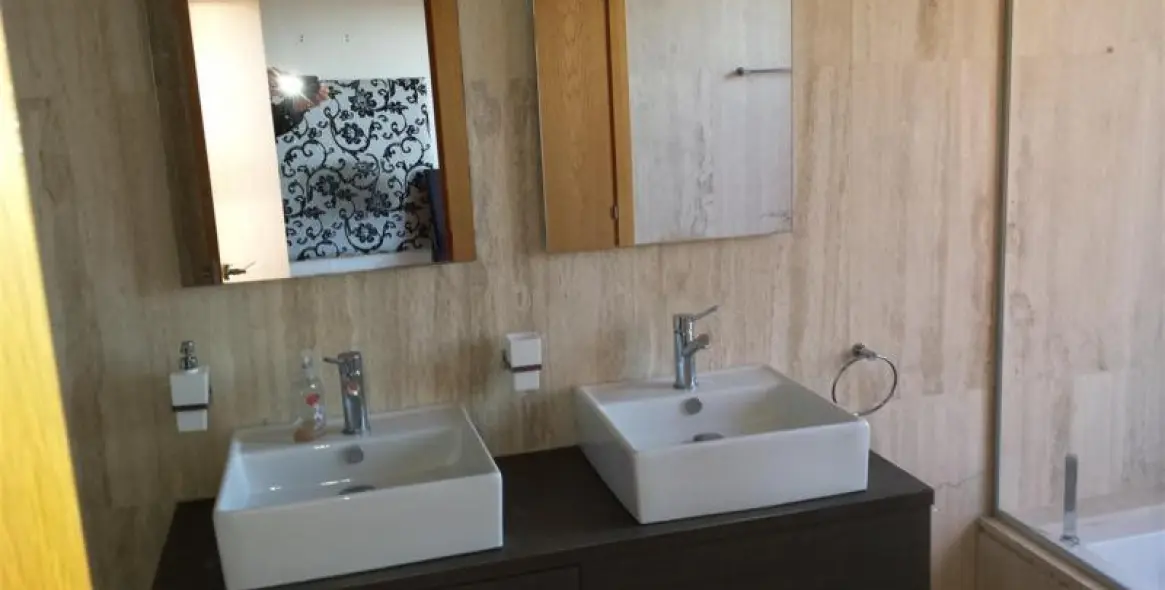 Sale of townhouse in Manilva 11