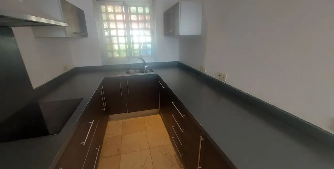 Sale of townhouse in Manilva 17