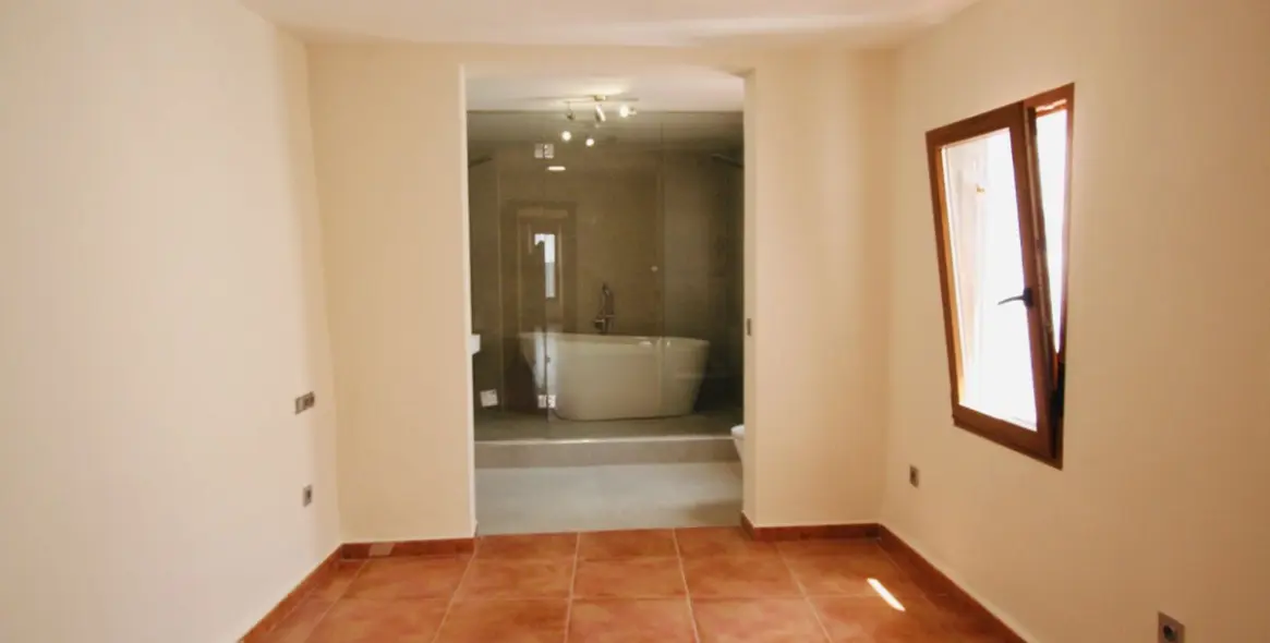 Sale of townhouse in Mijas 11