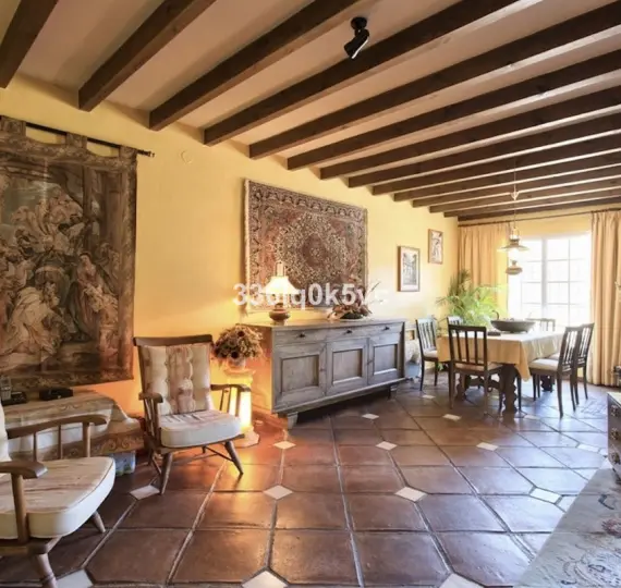 Sale of townhouse in Benahavís