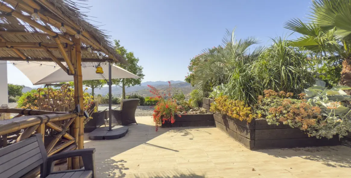 Sale of finca - cortijo in Tolox 3