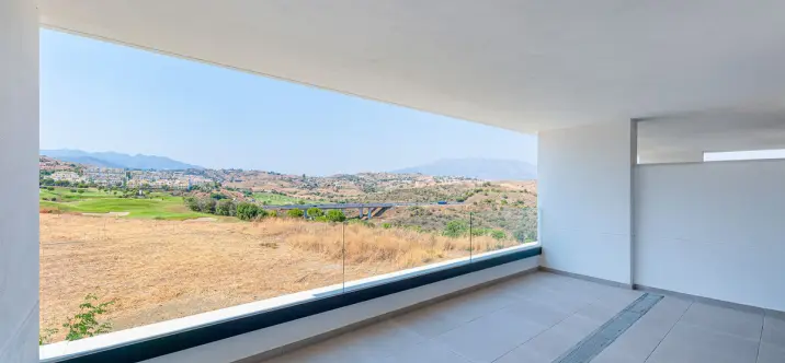 Продажа апартаментов на среднем этаже в Calanova Golf 0