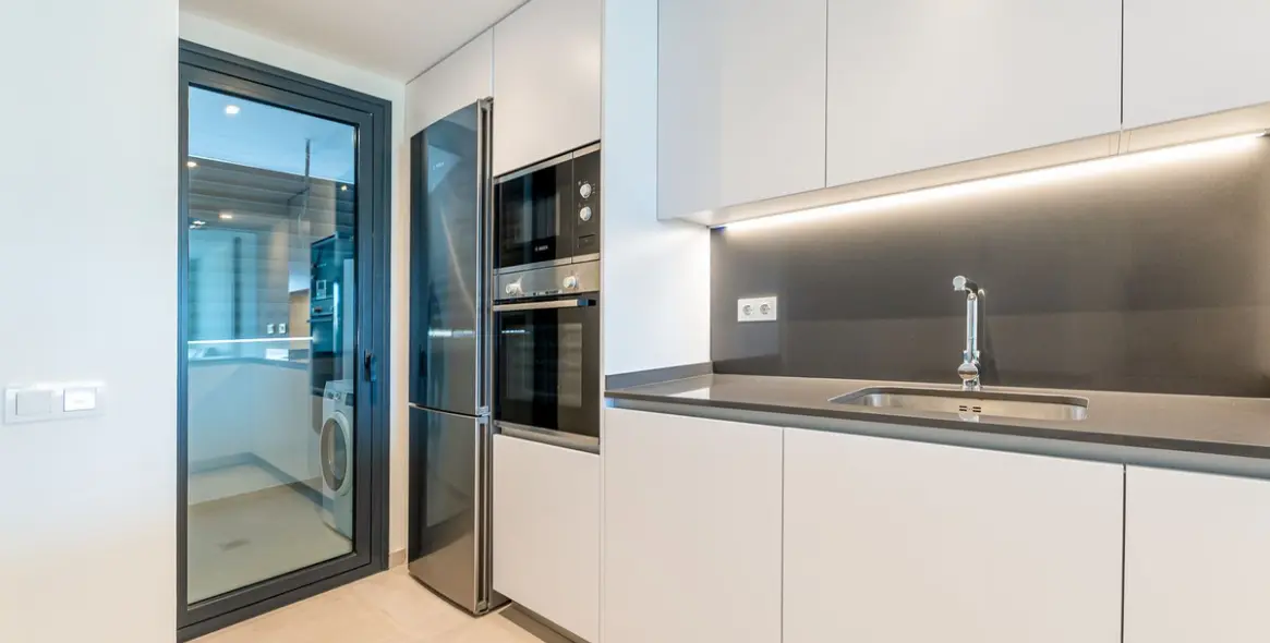 Sale of middle floor apartment in Calanova Golf 7