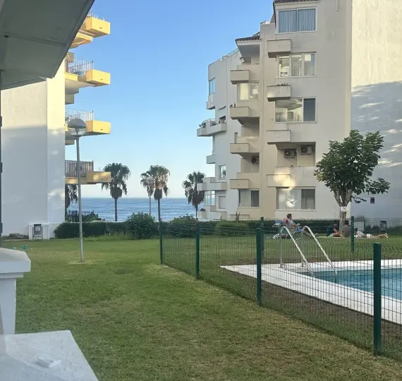 Sale of ground floor apartment in Marbella
