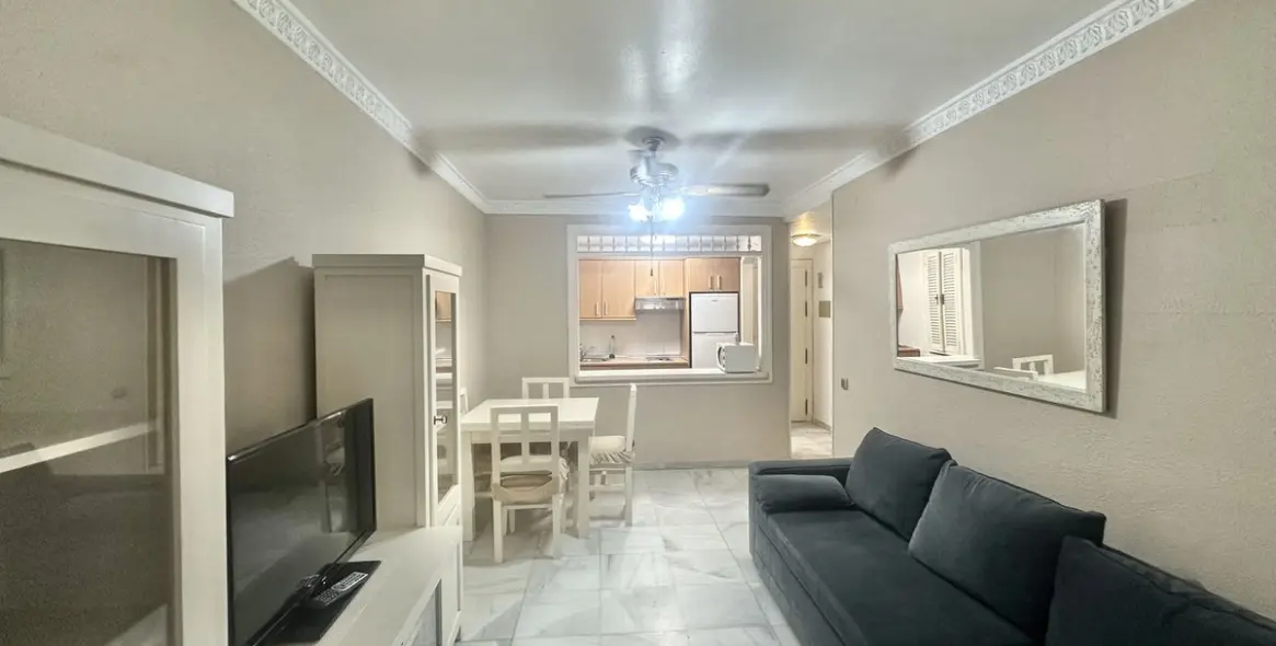 Sale of ground floor apartment in Marbella 3