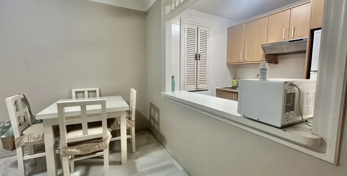 Sale of ground floor apartment in Marbella 8