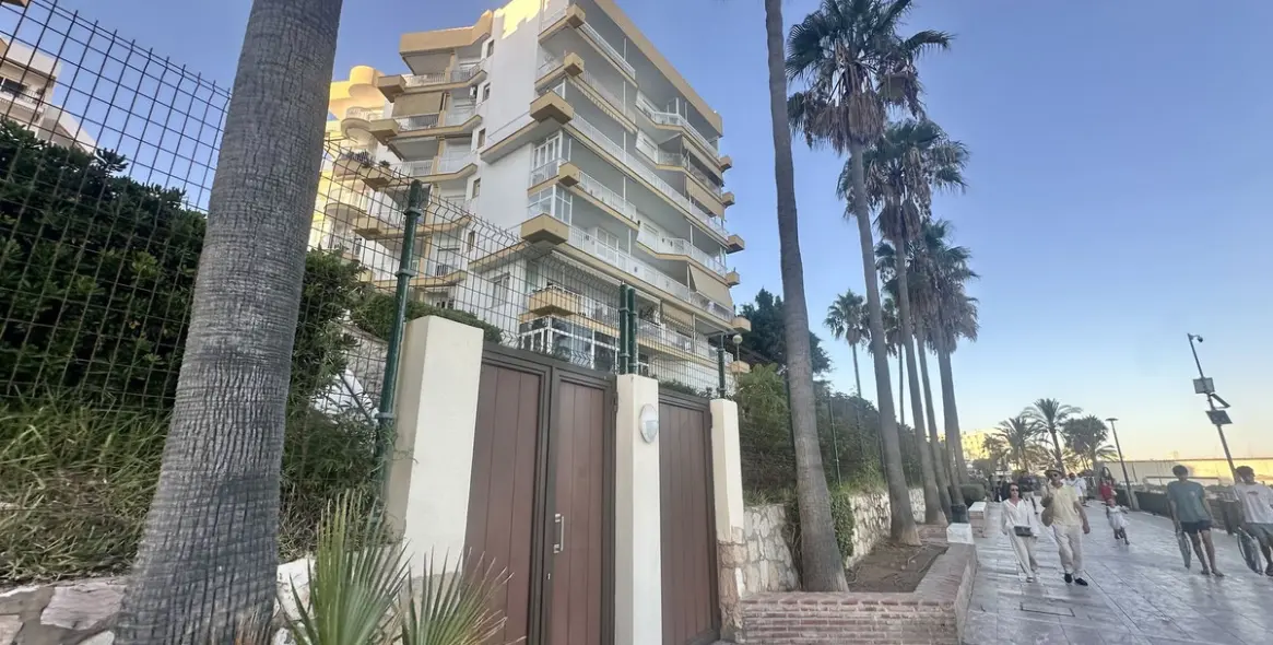 Sale of ground floor apartment in Marbella 28