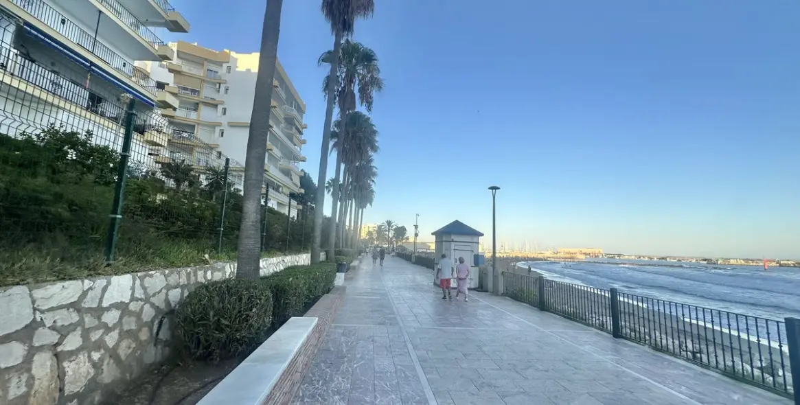 Sale of ground floor apartment in Marbella 32