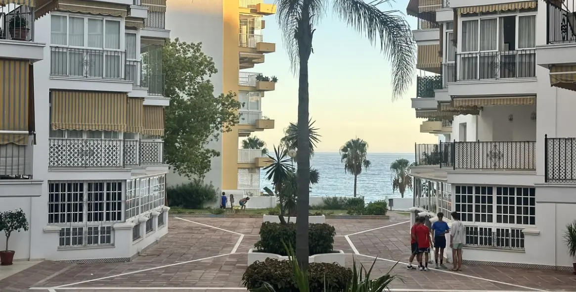 Sale of ground floor apartment in Marbella 35