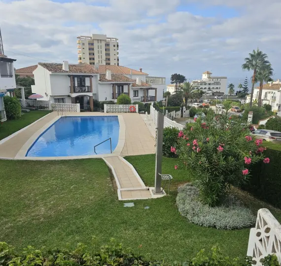 Sale of ground floor apartment in Riviera del Sol