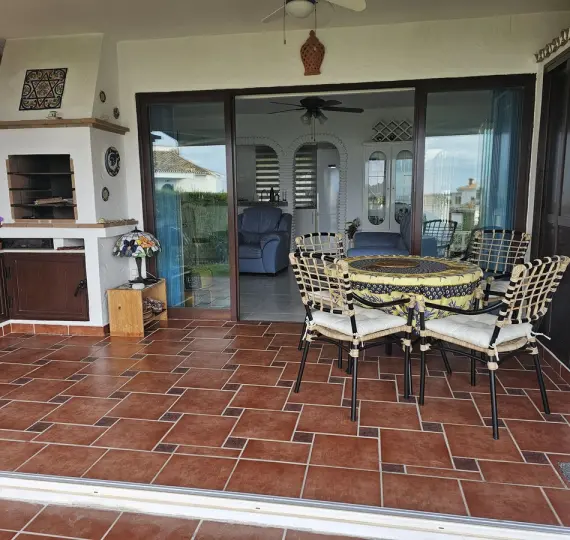 Sale of ground floor apartment in Riviera del Sol