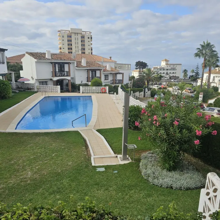 Venta de apartamento en planta baja en Riviera del Sol