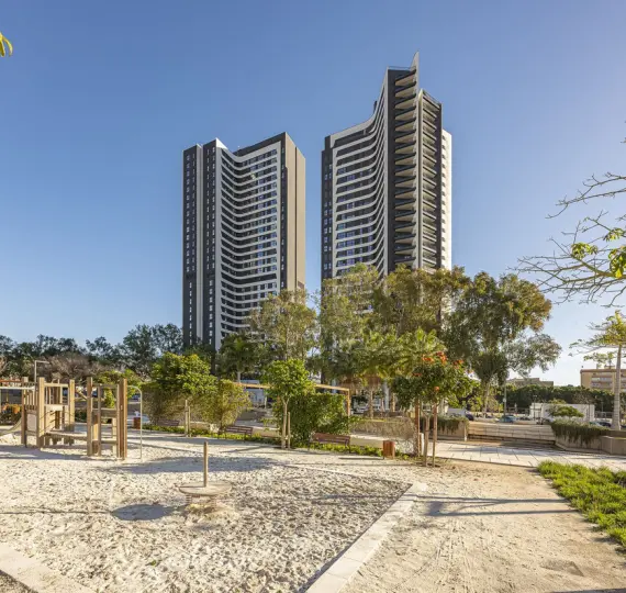 Sale of middle floor apartment in Málaga