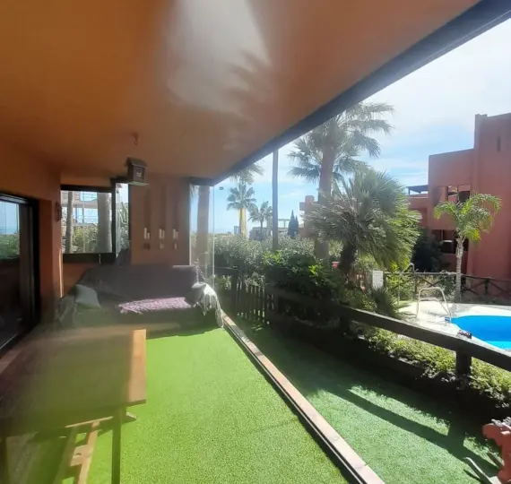 Продажа апартаментов на первом этаже в Casares