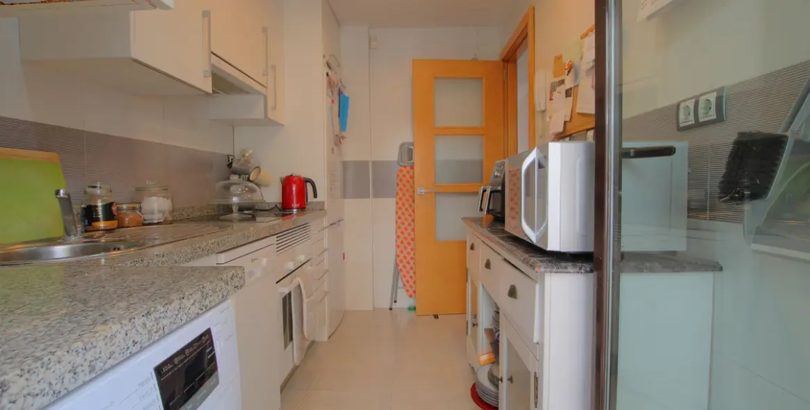 Sale of ground floor apartment in La Cala de Mijas 12