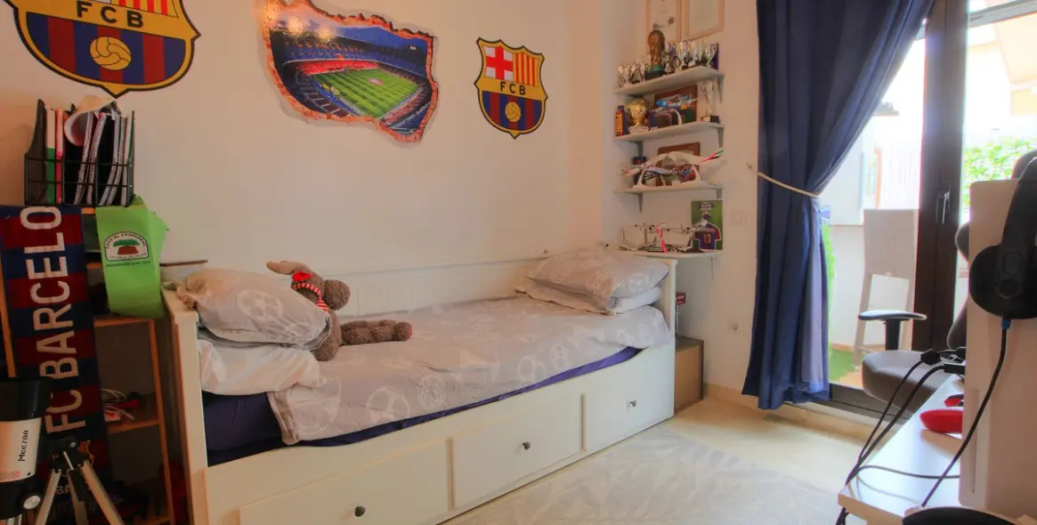 Sale of ground floor apartment in La Cala de Mijas 18