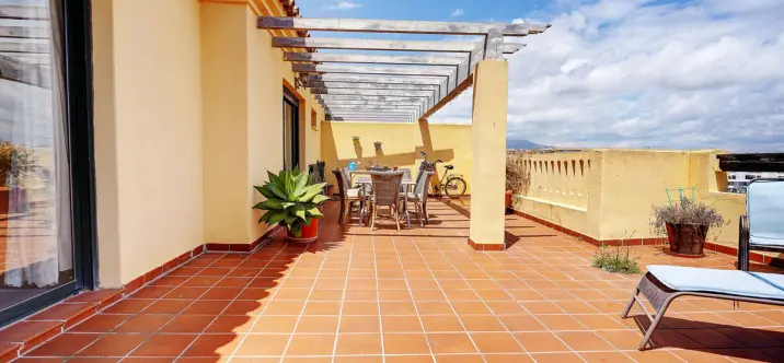 Sale of penthouse in Miraflores 1