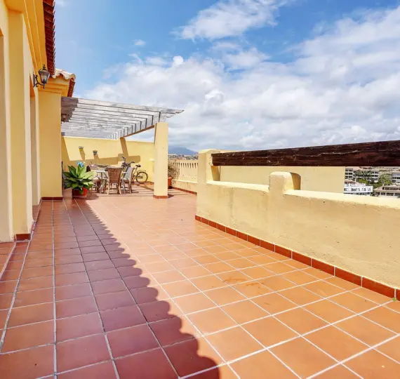 Sale of penthouse in Miraflores