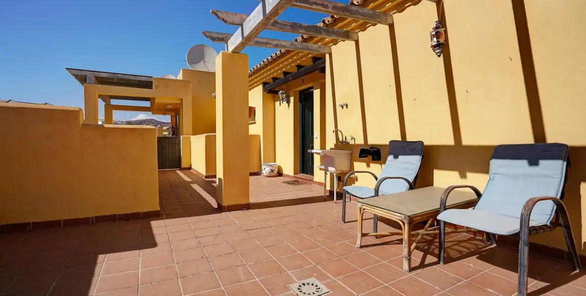 Sale of penthouse in Miraflores 16