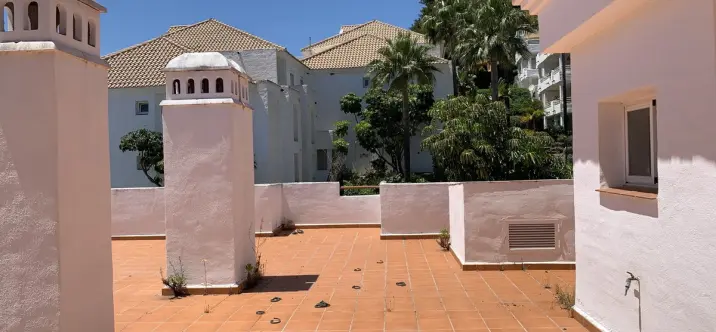 Sale of penthouse duplex in Selwo 2