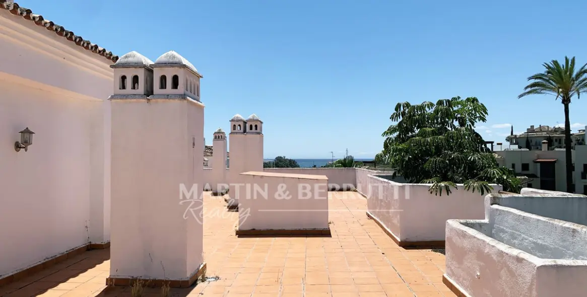 Sale of penthouse duplex in Selwo 5