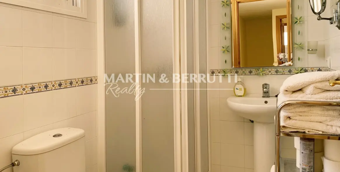 Sale of penthouse duplex in Selwo 6