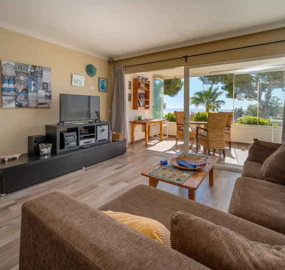 Продажа апартаментов на среднем этаже в Mijas