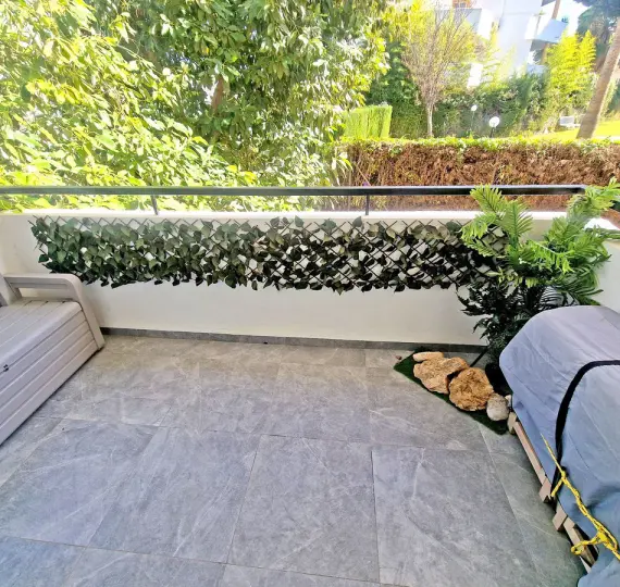 Sale of ground floor apartment in Calahonda