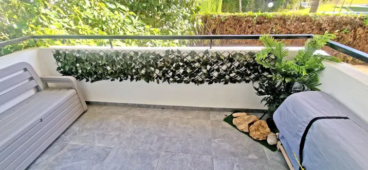 Sale of ground floor apartment in Calahonda 2