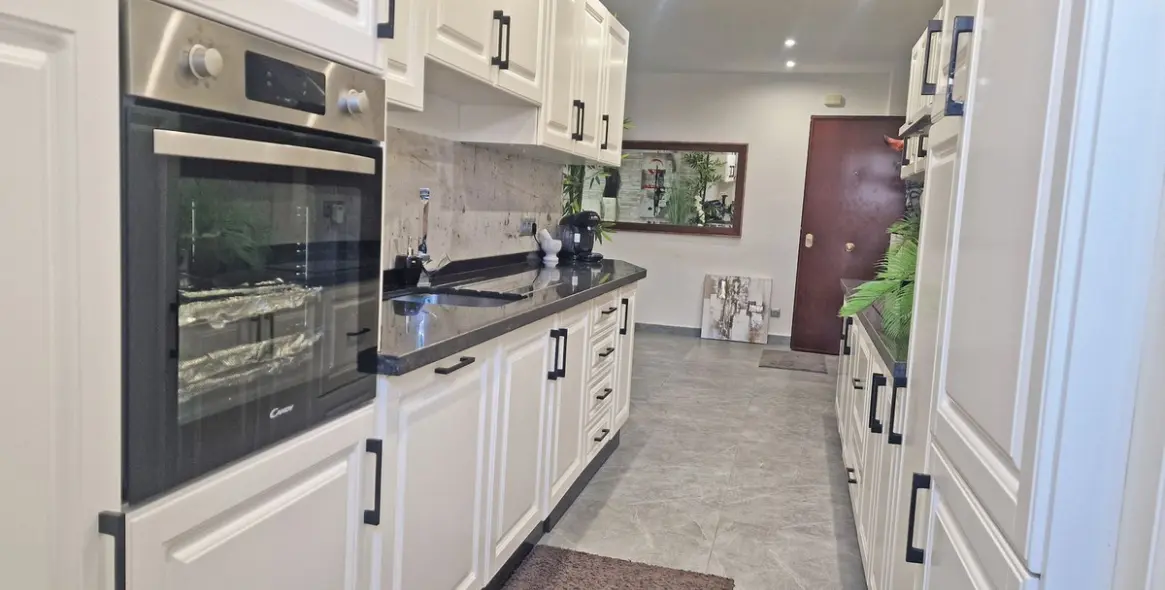 Sale of ground floor apartment in Calahonda 14