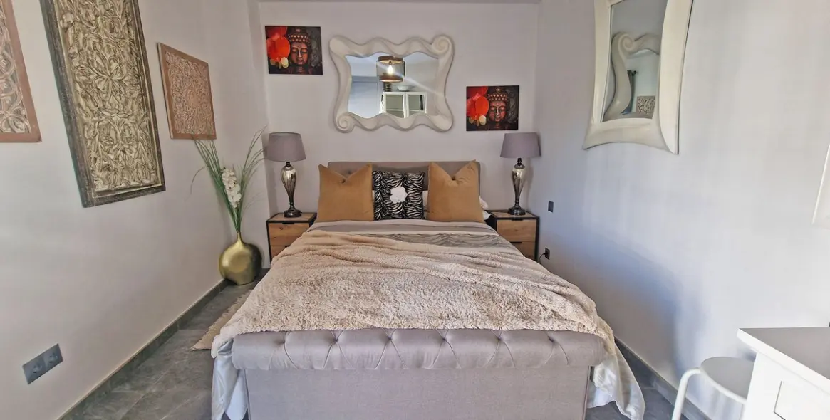 Sale of ground floor apartment in Calahonda 34