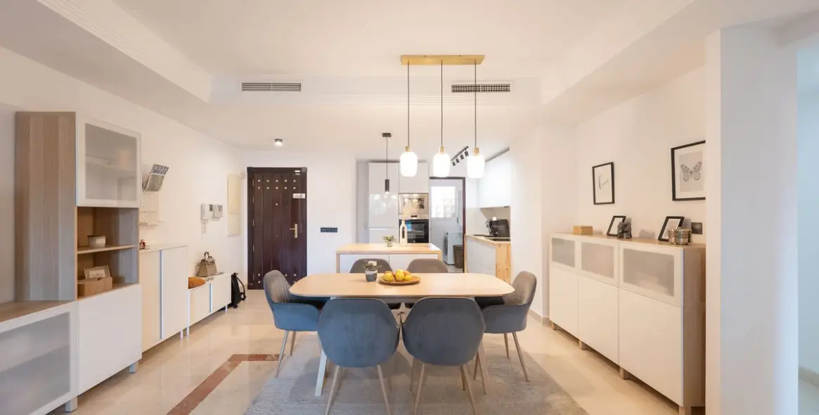 Venta de apartamento en planta baja en La Mairena 2