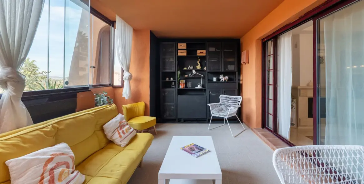 Venta de apartamento en planta baja en La Mairena 6